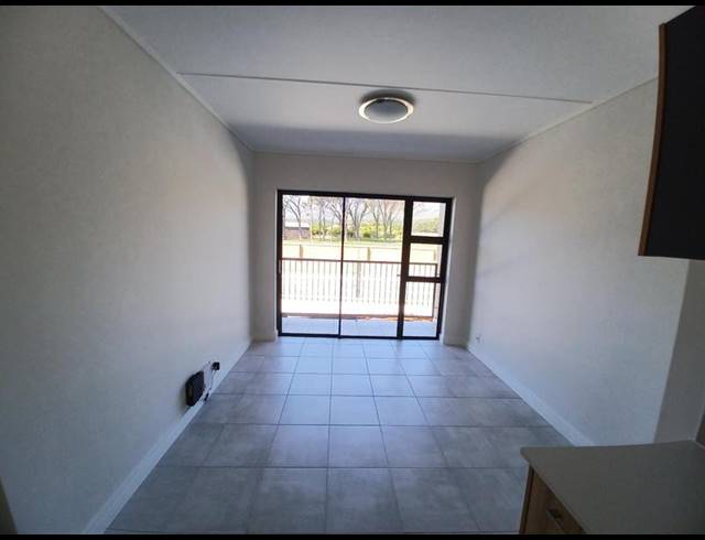 1 BEDROOM PROPERTY TO RENT IN GREENBAY ECO ESTATE